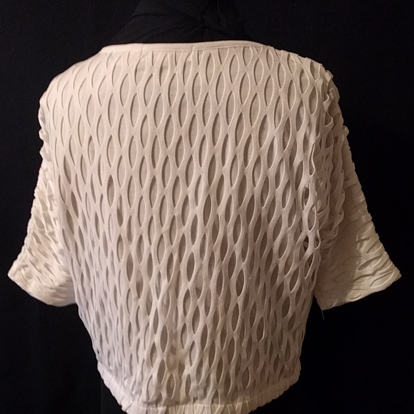 TOP - Picture 4 of 7